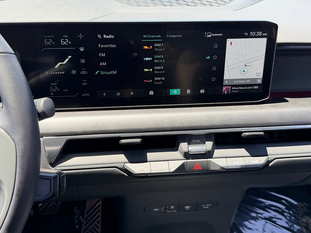 Thumbnail: 2024 Kia EV9 - 26