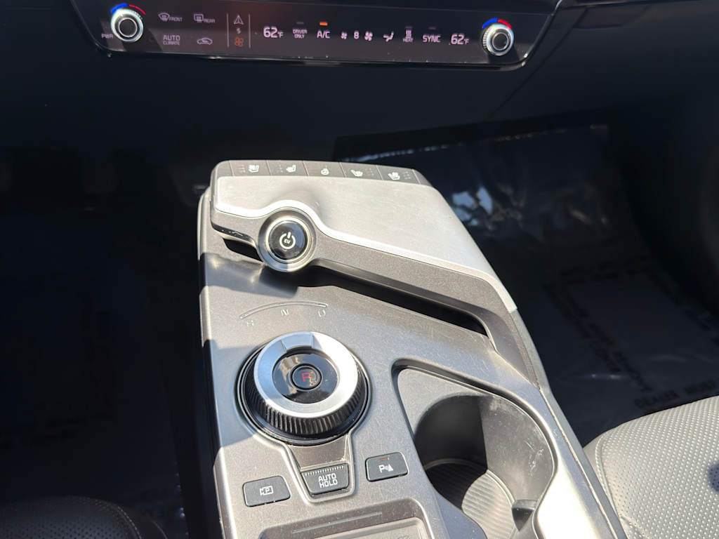 Thumbnail: 2024 Kia EV6 - 25