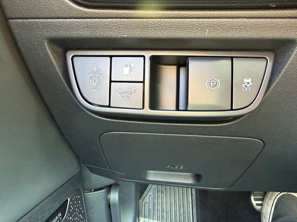 Thumbnail: 2024 Kia EV6 - 24