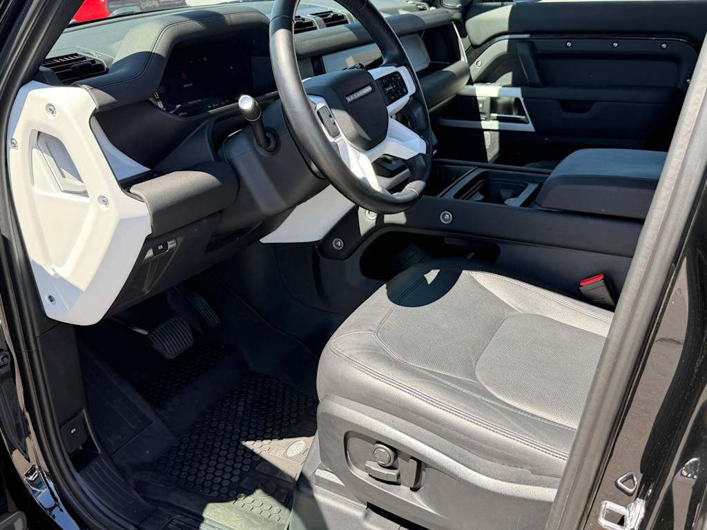 Thumbnail: 2024 Land Rover Defender - 11