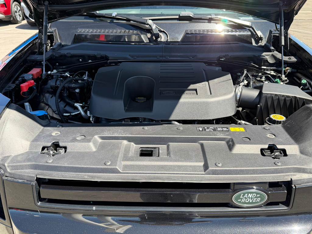 Thumbnail: 2024 Land Rover Defender - 9