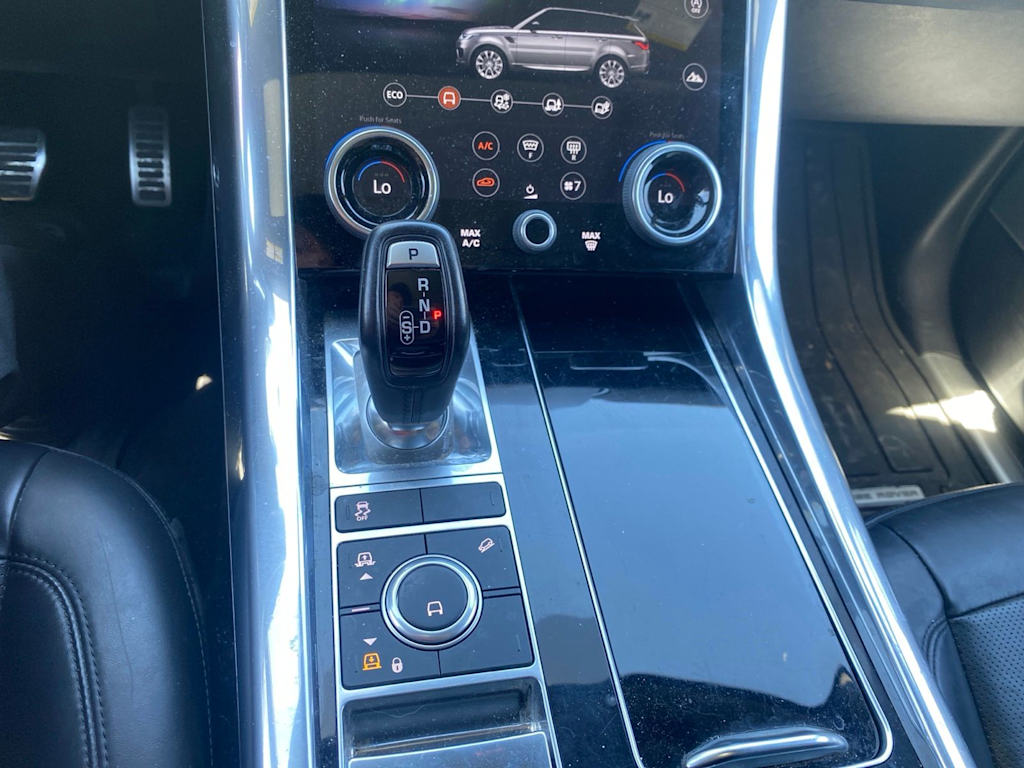 Thumbnail: 2022 Land Rover Range Rover Sport - 11
