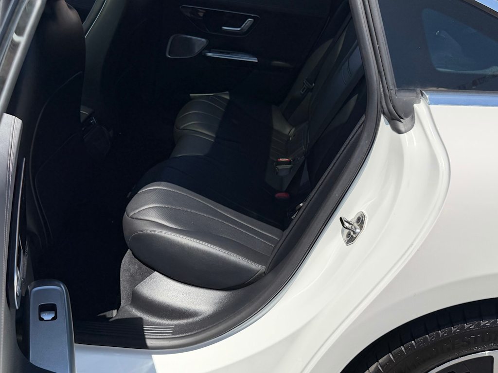 Thumbnail: 2023 Mercedes-Benz EQE - 10