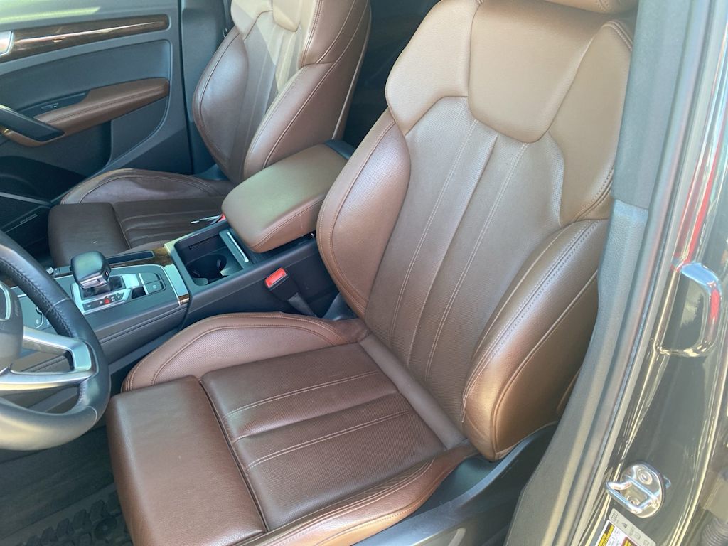 Thumbnail: 2019 Audi Q5 - 8
