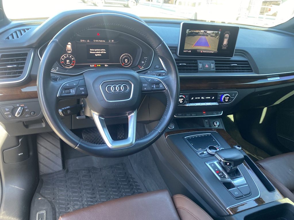 Thumbnail: 2019 Audi Q5 - 2