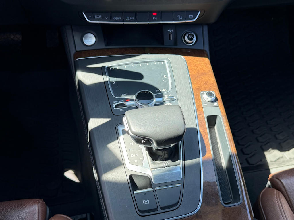 Thumbnail: 2019 Audi Q5 - 26