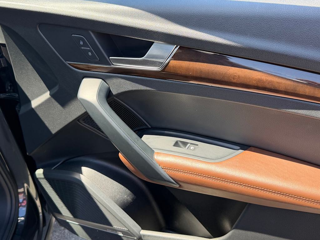 Thumbnail: 2019 Audi Q5 - 33
