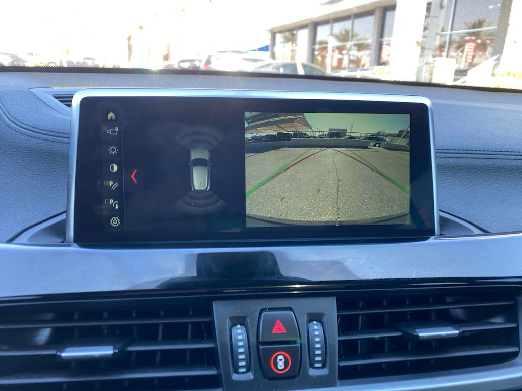 Thumbnail: 2019 BMW X2 - 17