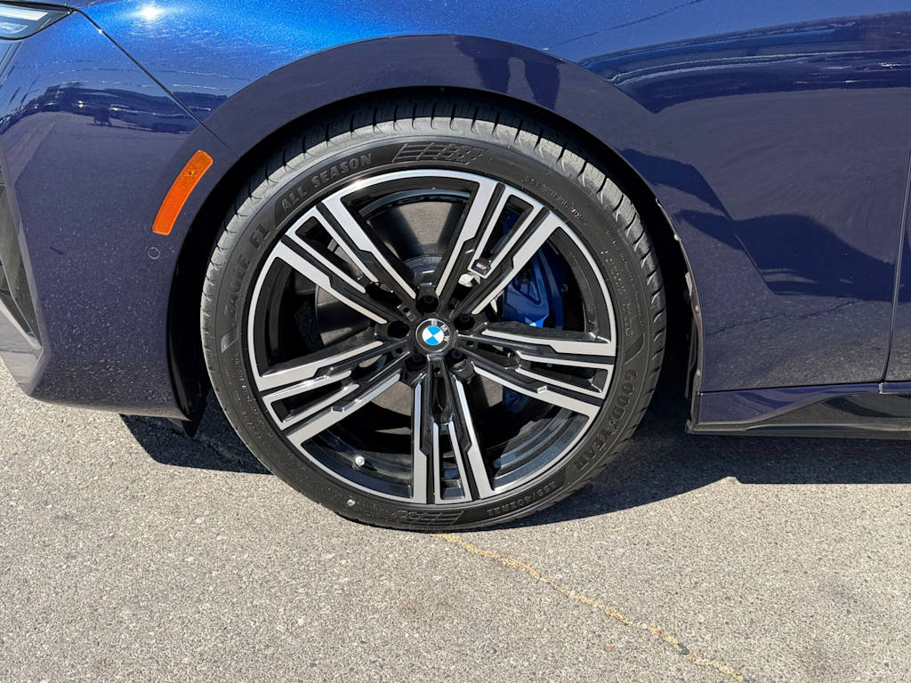 Thumbnail: 2023 BMW i7 - 8