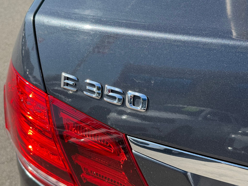 Thumbnail: 2016 Mercedes-Benz E-Class - 31