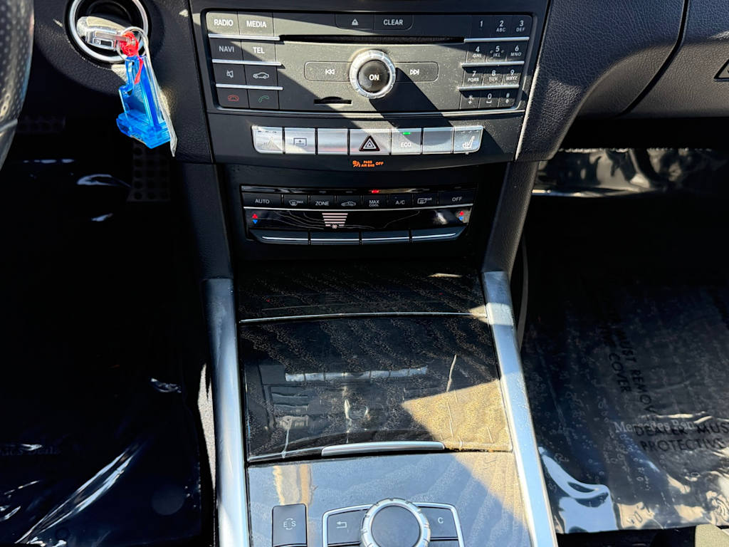 Thumbnail: 2016 Mercedes-Benz E-Class - 24