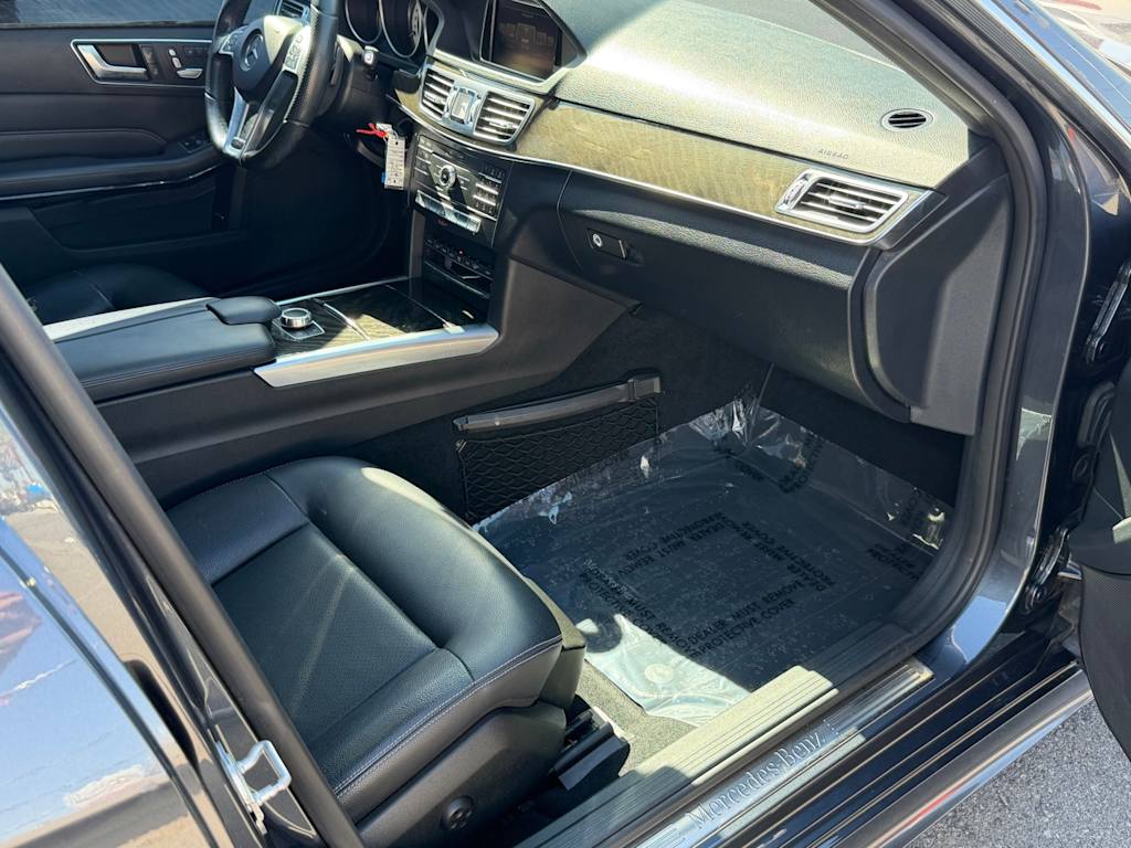 Thumbnail: 2016 Mercedes-Benz E-Class - 11
