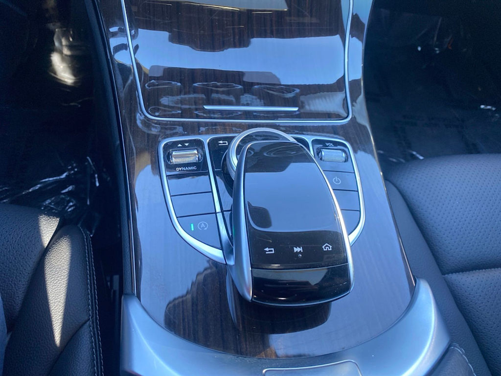 Thumbnail: 2019 Mercedes-Benz C-Class - 10
