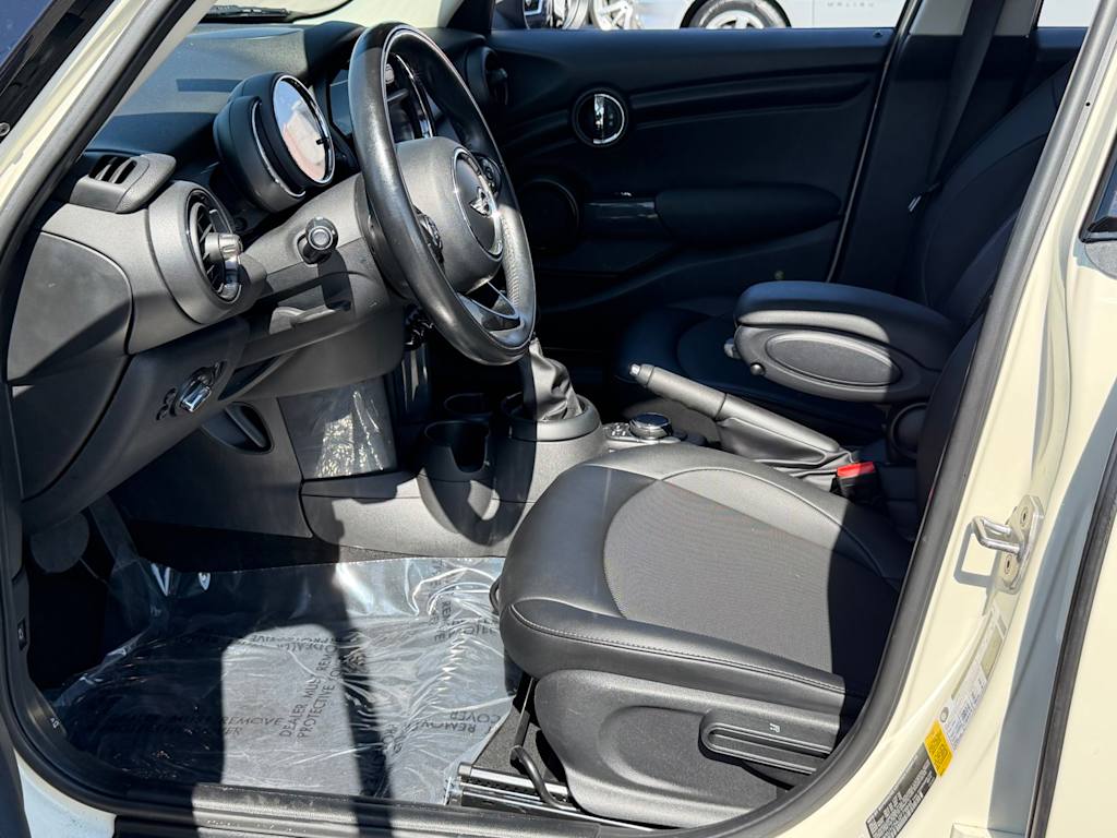 Thumbnail: 2018 MINI Cooper - 8