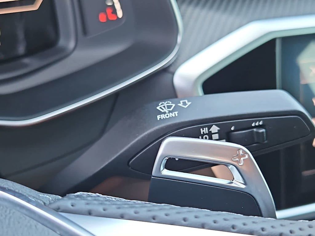 Thumbnail: 2024 Audi RS 7 - 30