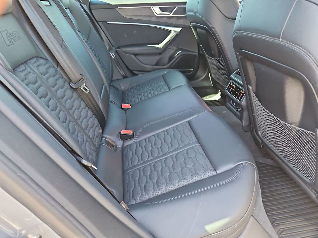 Thumbnail: 2024 Audi RS 7 - 27