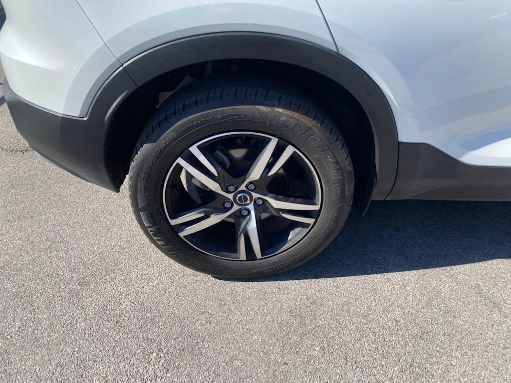 Thumbnail: 2024 Volvo XC40 - 6