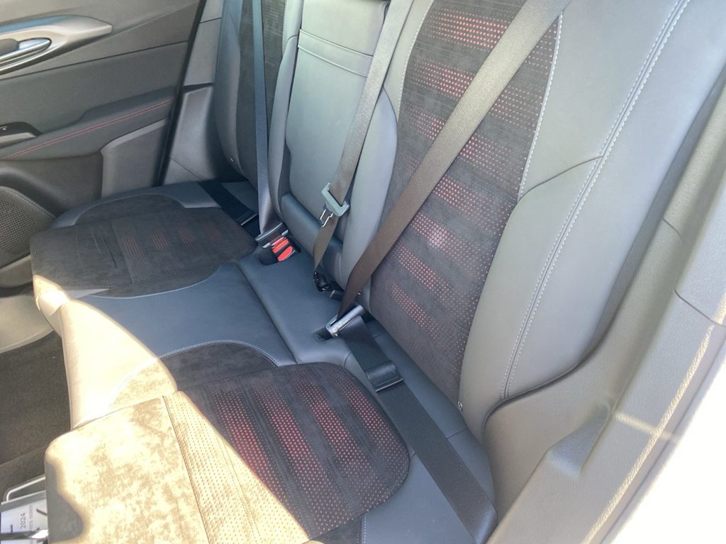 Thumbnail: 2024 Dodge Hornet - 8