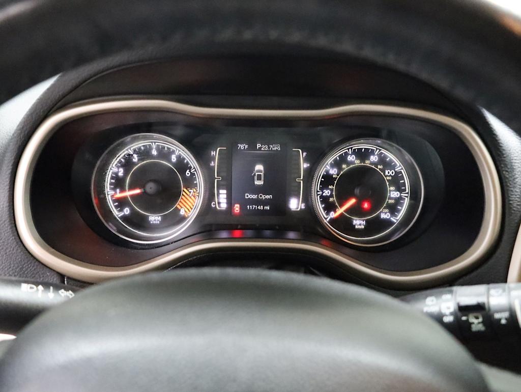Thumbnail: 2014 Jeep Cherokee - 18