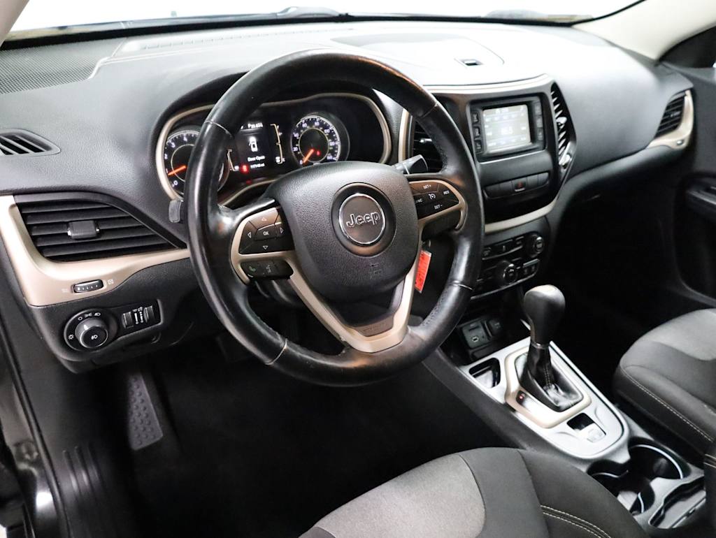 Thumbnail: 2014 Jeep Cherokee - 2