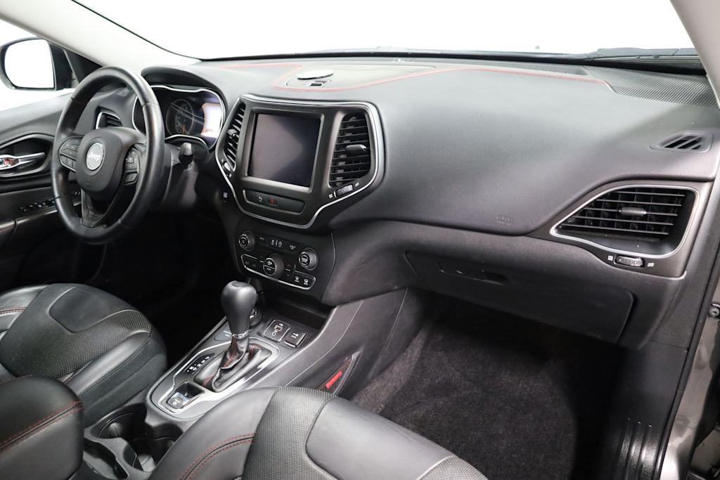 2019 Jeep Cherokee Trailhawk 9