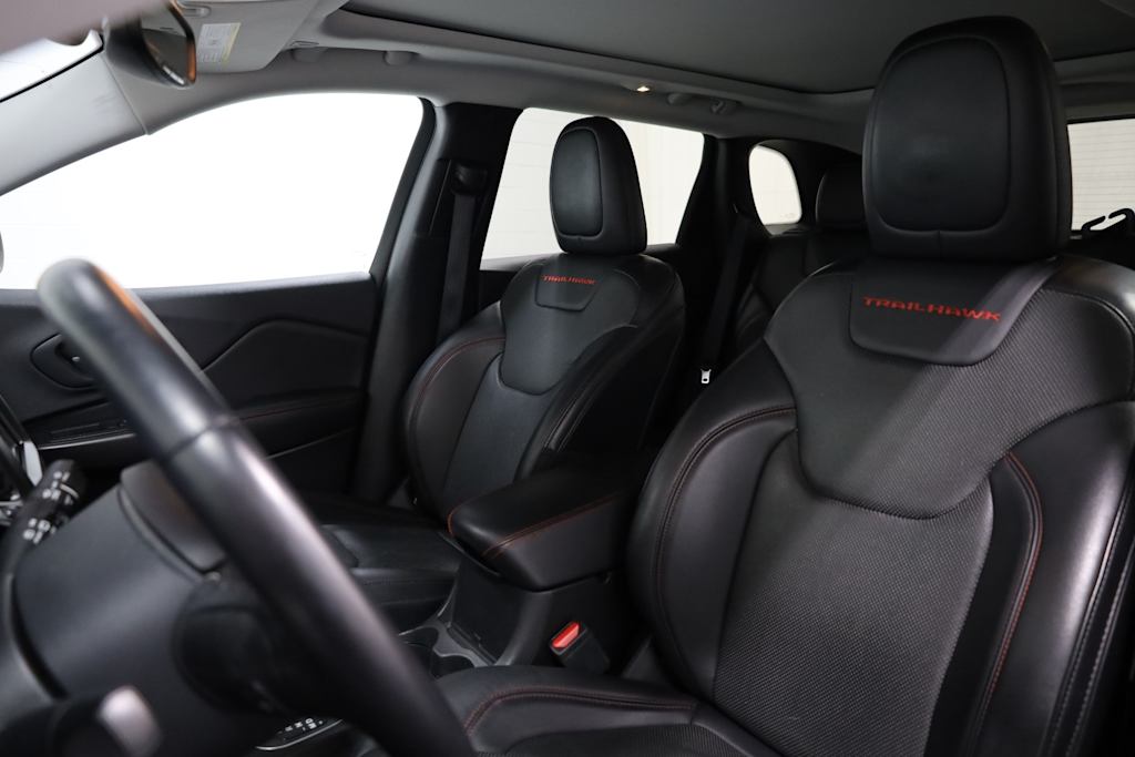 2019 Jeep Cherokee Trailhawk 10