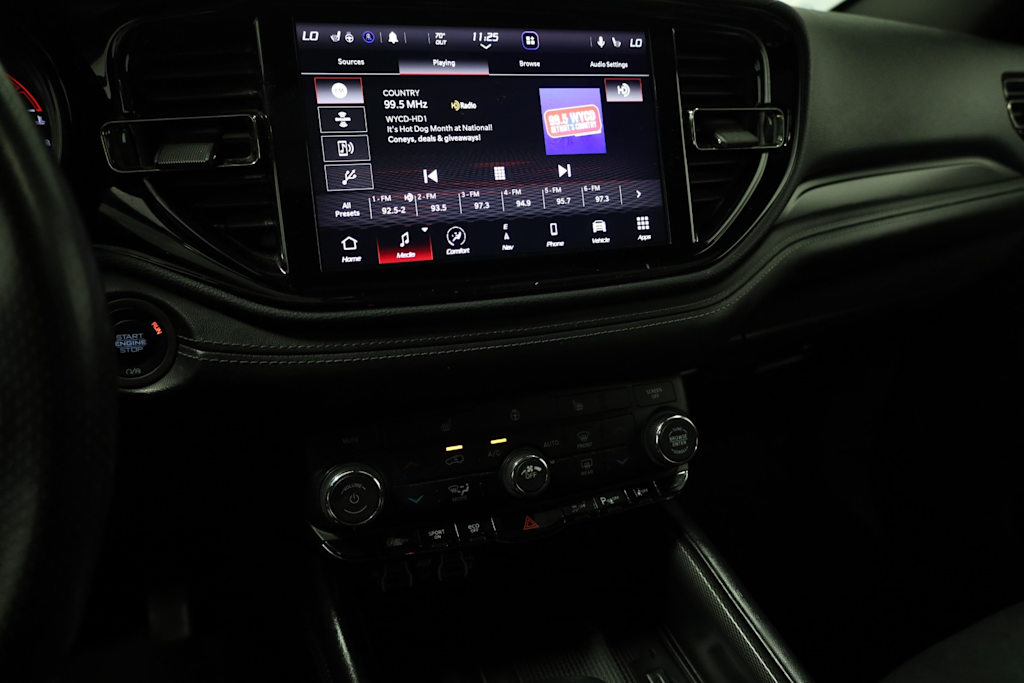 Thumbnail: 2022 Dodge Durango - 15