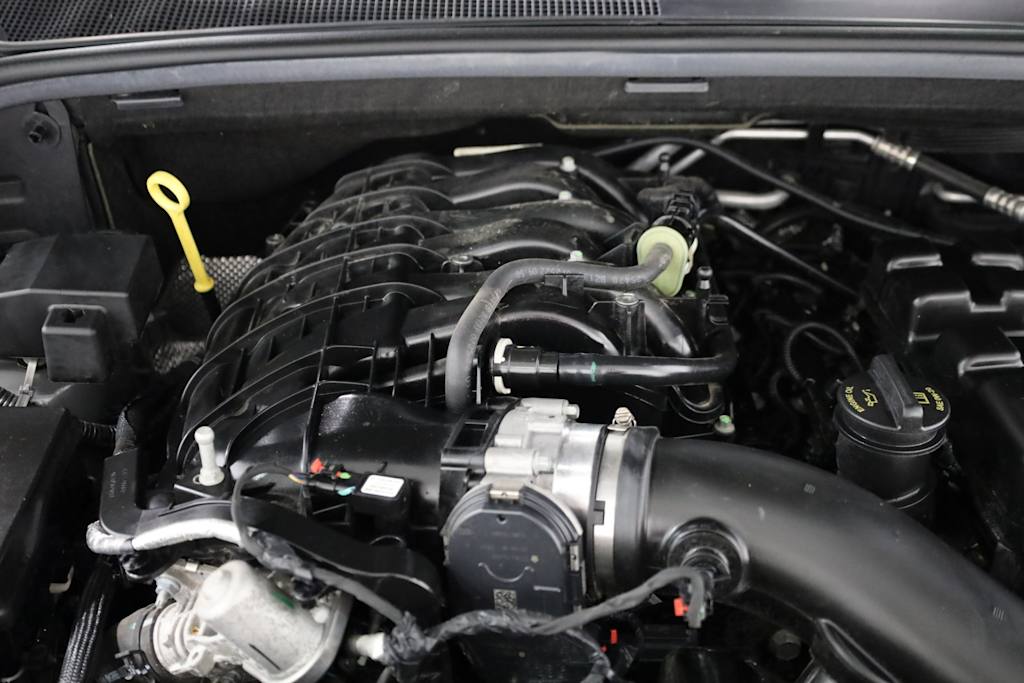 Thumbnail: 2022 Dodge Durango - 8