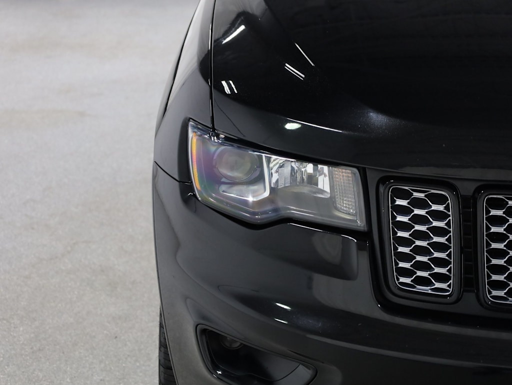 Thumbnail: 2019 Jeep Grand Cherokee - 7