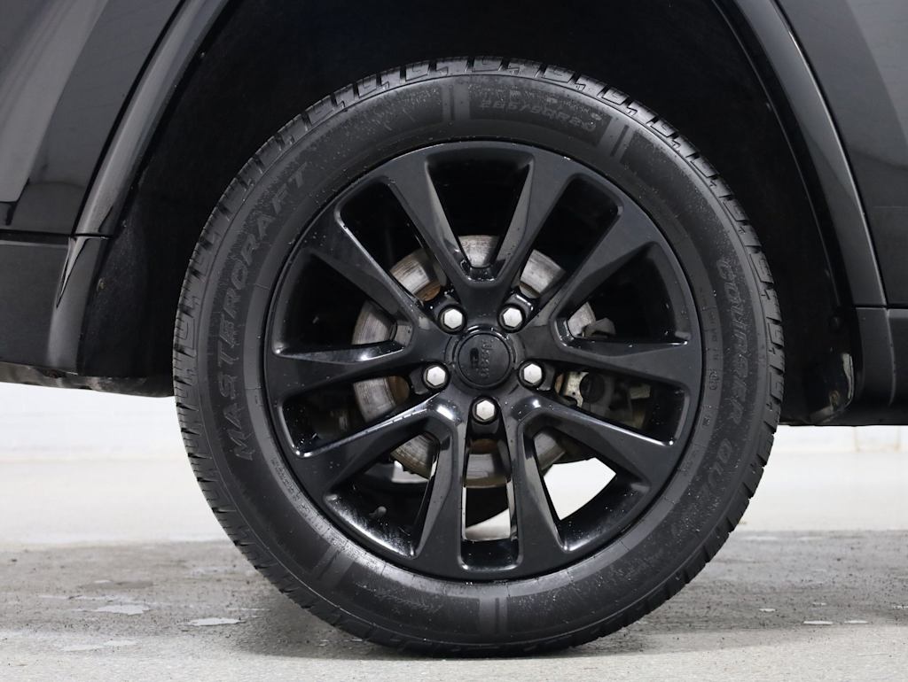 Thumbnail: 2019 Jeep Grand Cherokee - 40