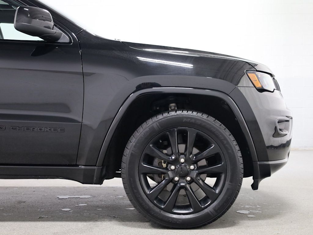 Thumbnail: 2019 Jeep Grand Cherokee - 8