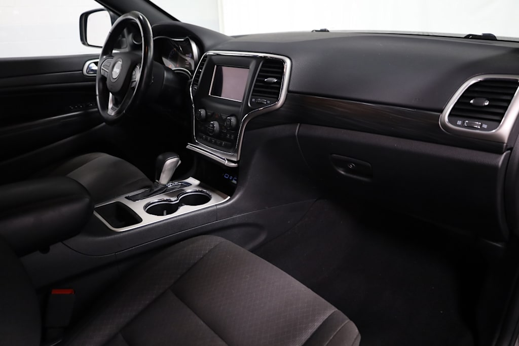 Thumbnail: 2019 Jeep Grand Cherokee - 9