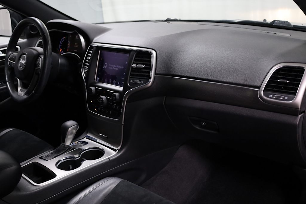 Thumbnail: 2018 Jeep Grand Cherokee - 9