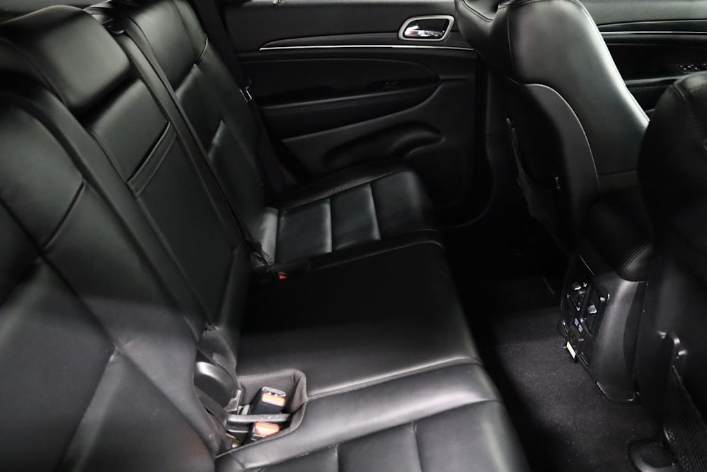 Thumbnail: 2021 Jeep Grand Cherokee - 35