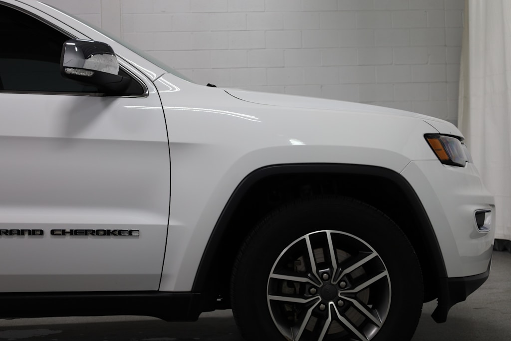 Thumbnail: 2021 Jeep Grand Cherokee - 7