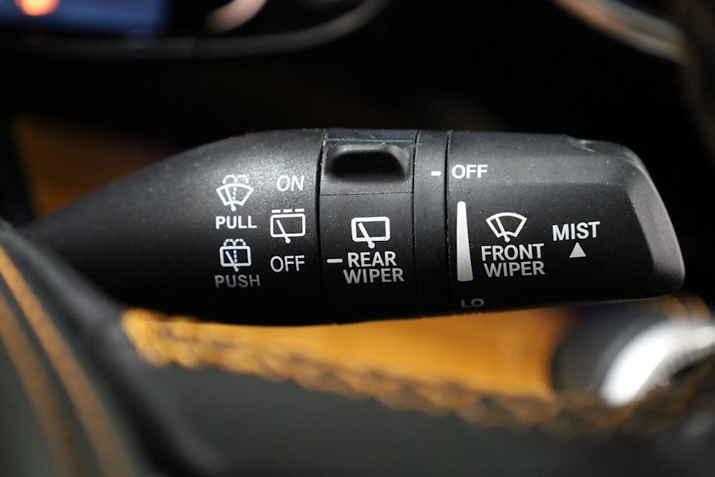 Thumbnail: 2022 Jeep Grand Wagoneer - 18