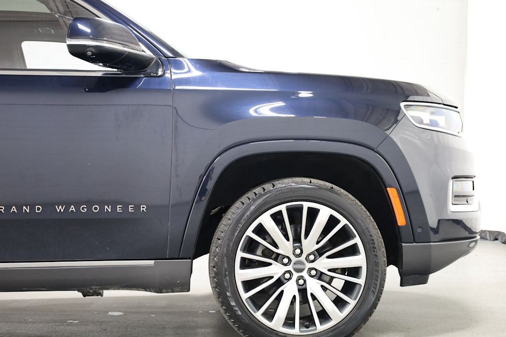 Thumbnail: 2022 Jeep Grand Wagoneer - 8