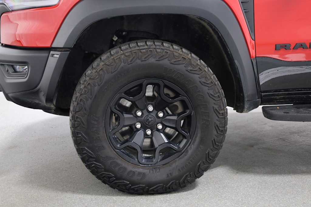 Thumbnail: 2025 RAM 1500 - 37