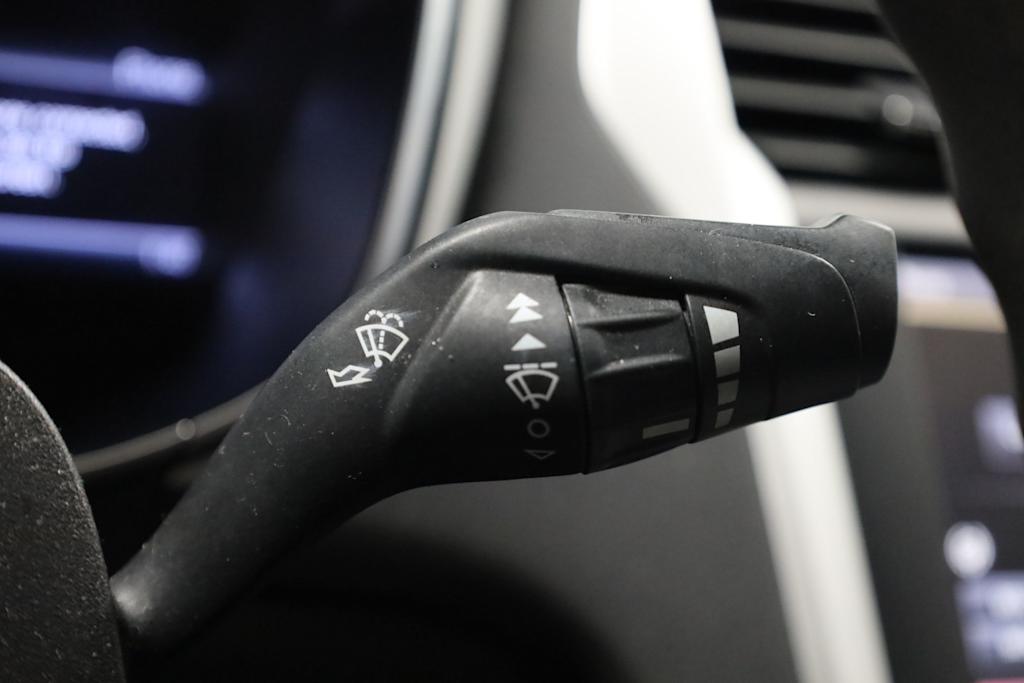 Thumbnail: 2014 Ford Fusion - 32