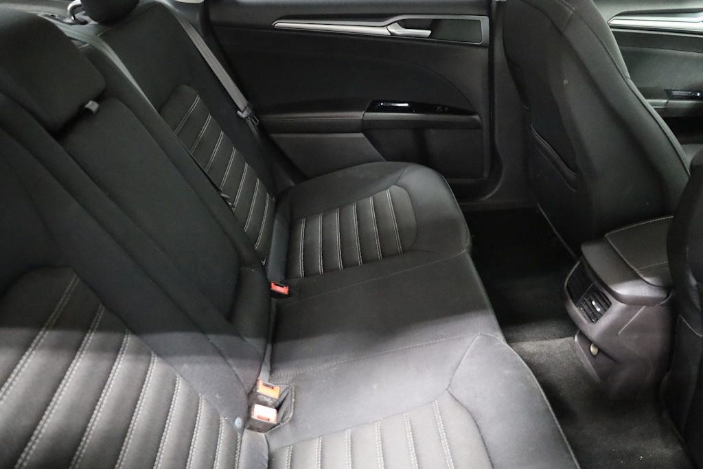 Thumbnail: 2014 Ford Fusion - 35