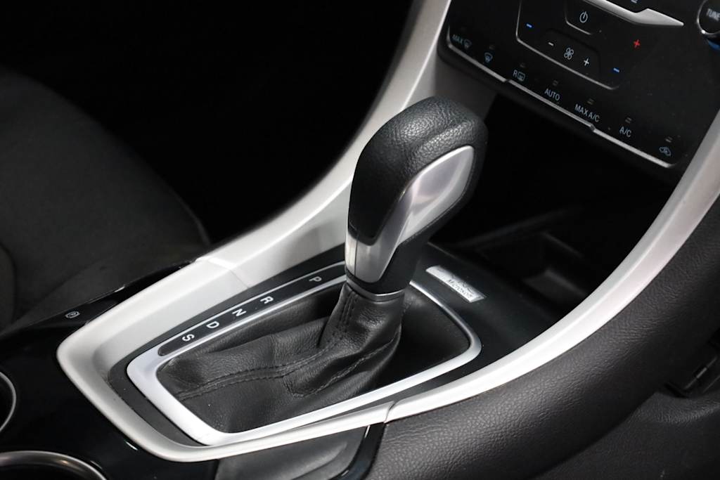 Thumbnail: 2014 Ford Fusion - 17