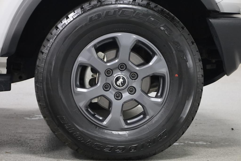 Thumbnail: 2021 Ford Bronco - 24