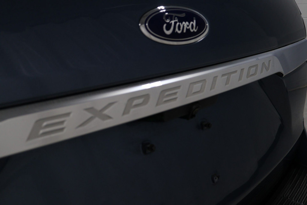 Thumbnail: 2020 Ford Expedition - 21