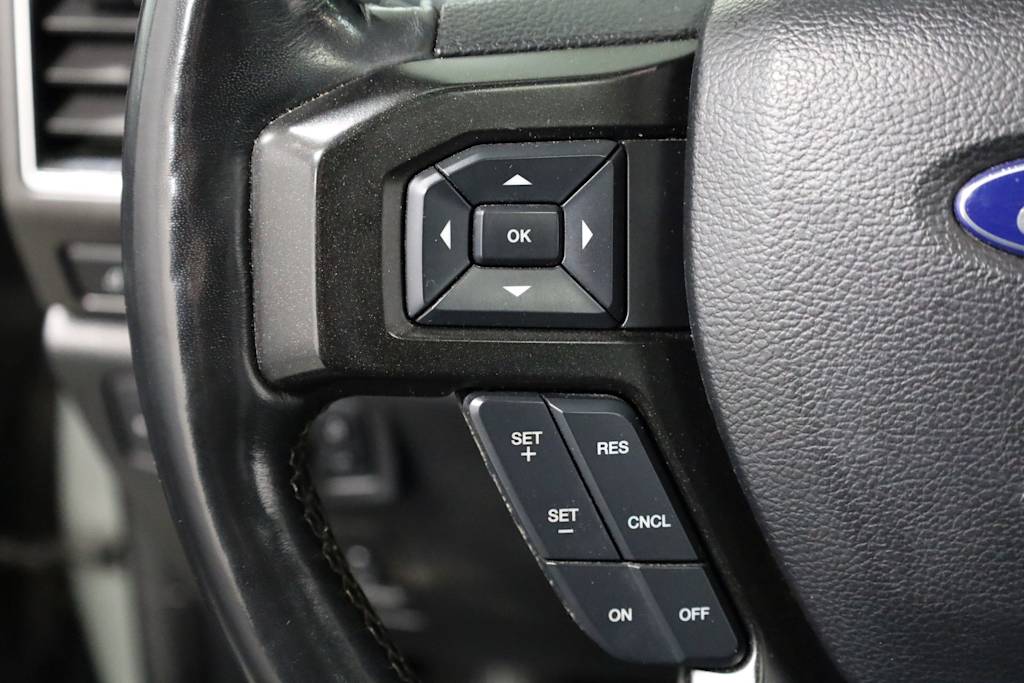 Thumbnail: 2019 Ford Expedition - 30