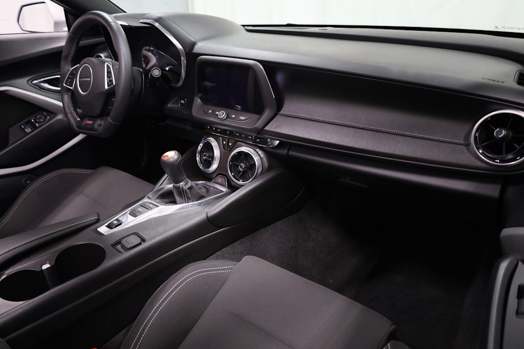 Thumbnail: 2016 Chevrolet Camaro - 9