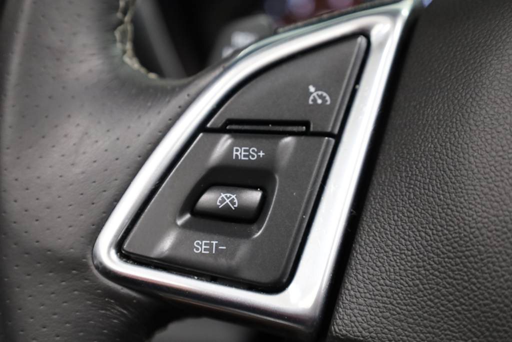 Thumbnail: 2016 Chevrolet Camaro - 28