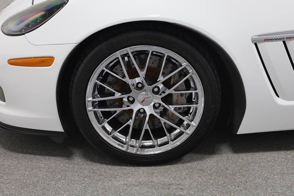Thumbnail: 2013 Chevrolet Corvette - 37