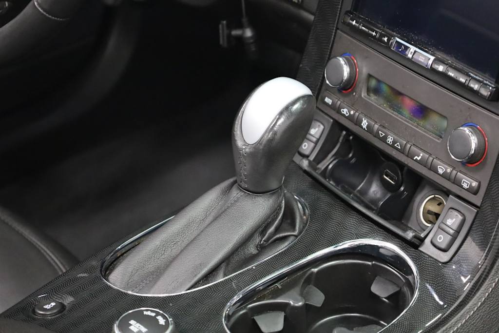 Thumbnail: 2013 Chevrolet Corvette - 26