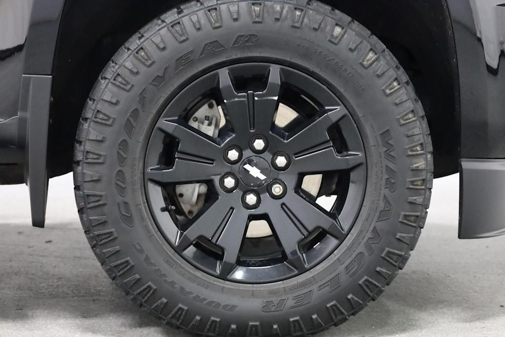 Thumbnail: 2019 Chevrolet Colorado - 23