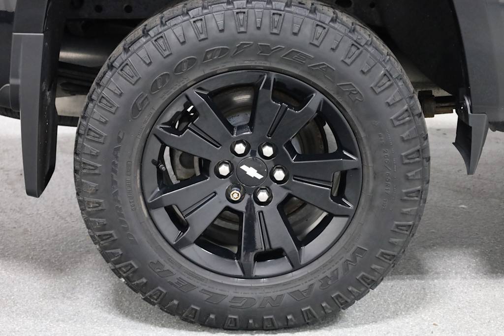 Thumbnail: 2019 Chevrolet Colorado - 37